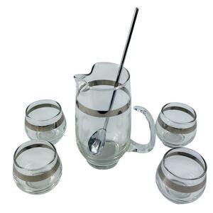 Vintage COCKTAIL PITCHER & 4 GLASSES Silver Bands Libbey